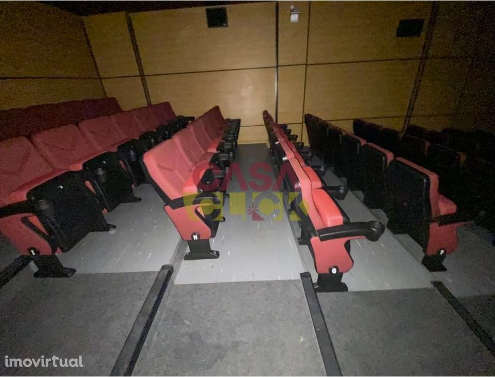 Loja T0 Venda em Abrantes (São Vicente e São João) e Alferrarede,Abran - Grande imagem: 2/13