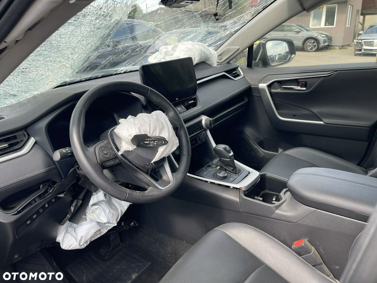 Toyota RAV4 - 7
