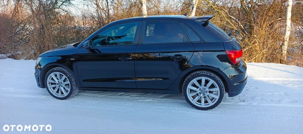 Audi A1 Sportback 1.4 TFSI S tronic S line Sportpaket - 12