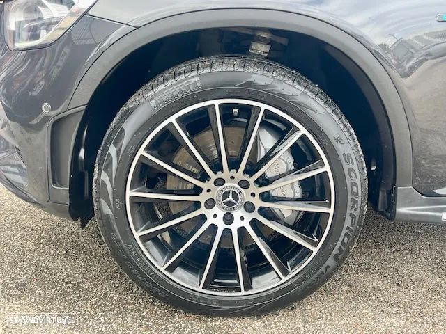 Mercedes-Benz GLC 300 de 4Matic - 18
