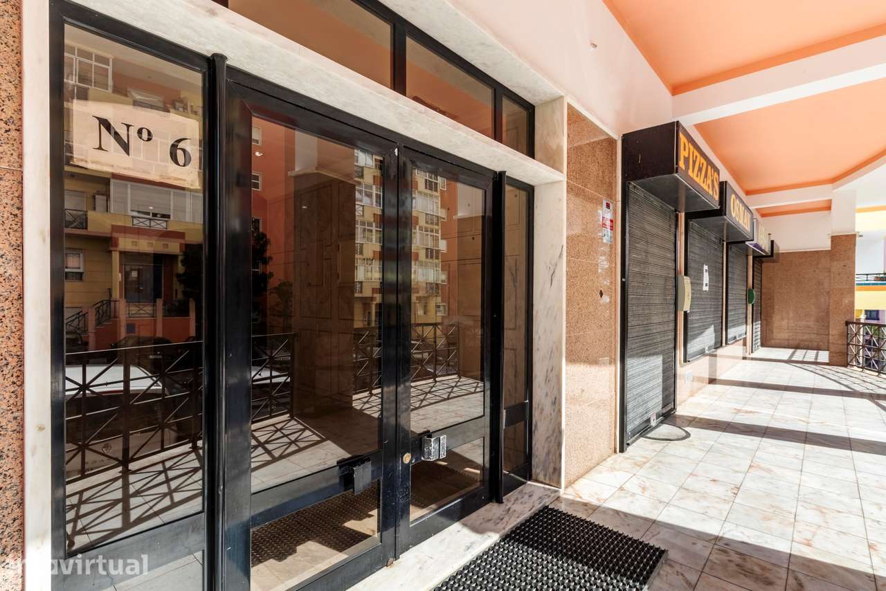 Apartamento T2 c/ 2 Lugares de Estacionamento e Terraço c/ 30m2 em Mem - Grande imagem: 4/50