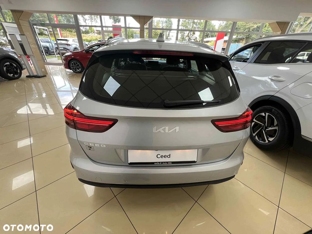 Kia Ceed 1.5 T-GDI M - 4