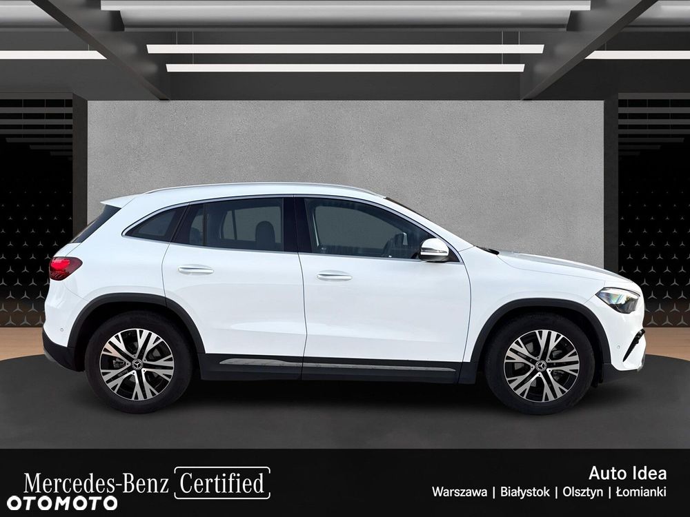 Mercedes-Benz GLA - 6