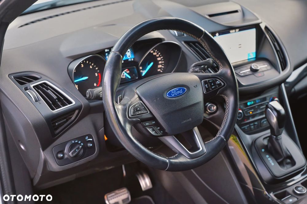 Ford Kuga 2.0 TDCi AWD ST-Line - 21