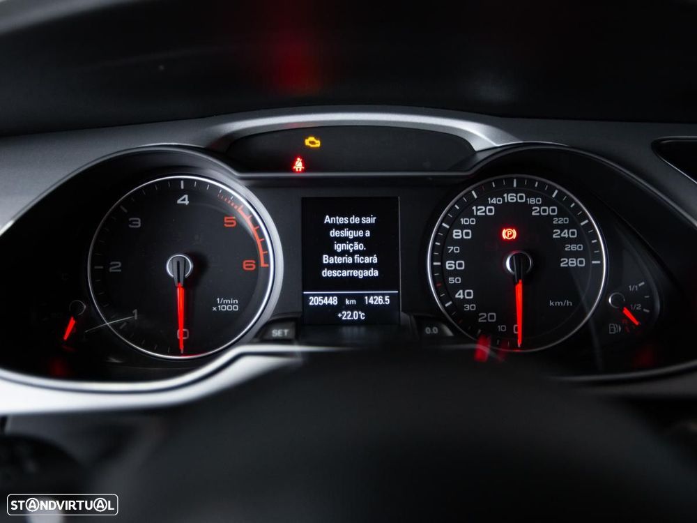 Audi A4 Avant - 12