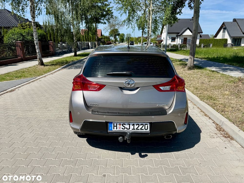 Toyota Auris - 5