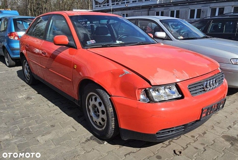 Audi A3 8L (2000r) 1,6 B 74 kW / 100 KM - 7