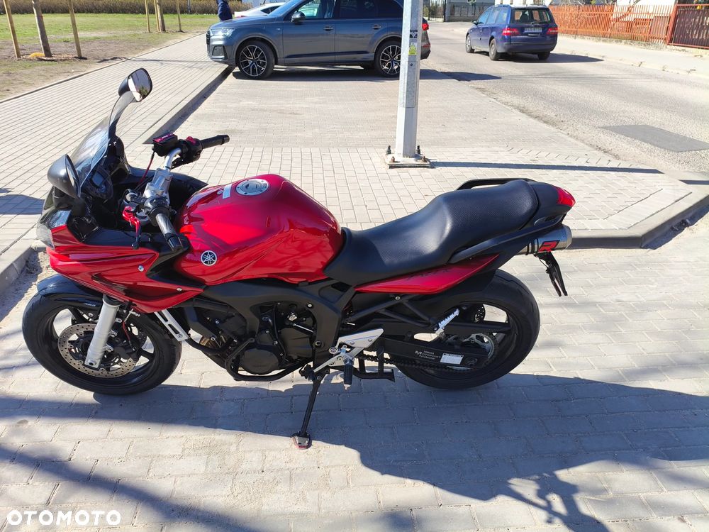 Yamaha FZ6 - 6