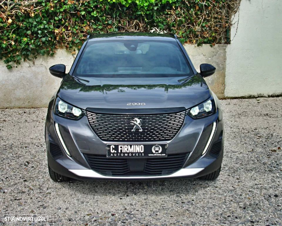 Peugeot 2008 1.2 PureTech Allure - 3