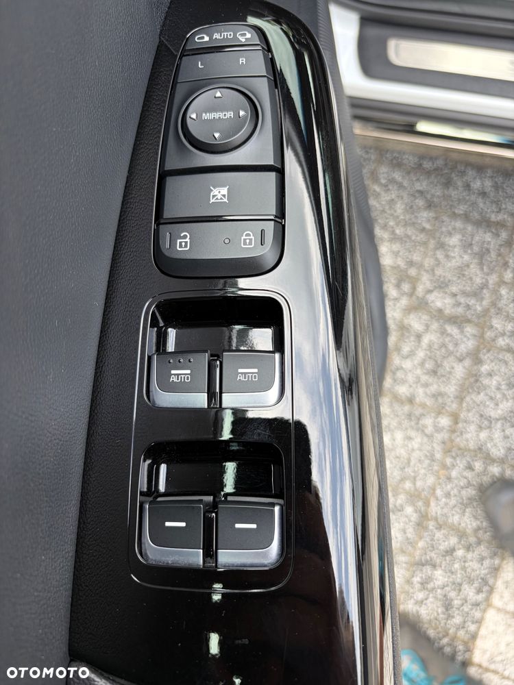 Kia Sportage 2,0 CRDI AWD GT Line - 13
