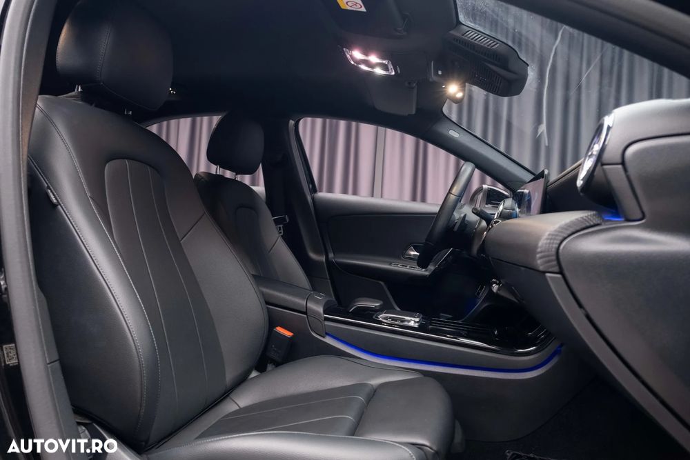 Mercedes-Benz A 220 - 31