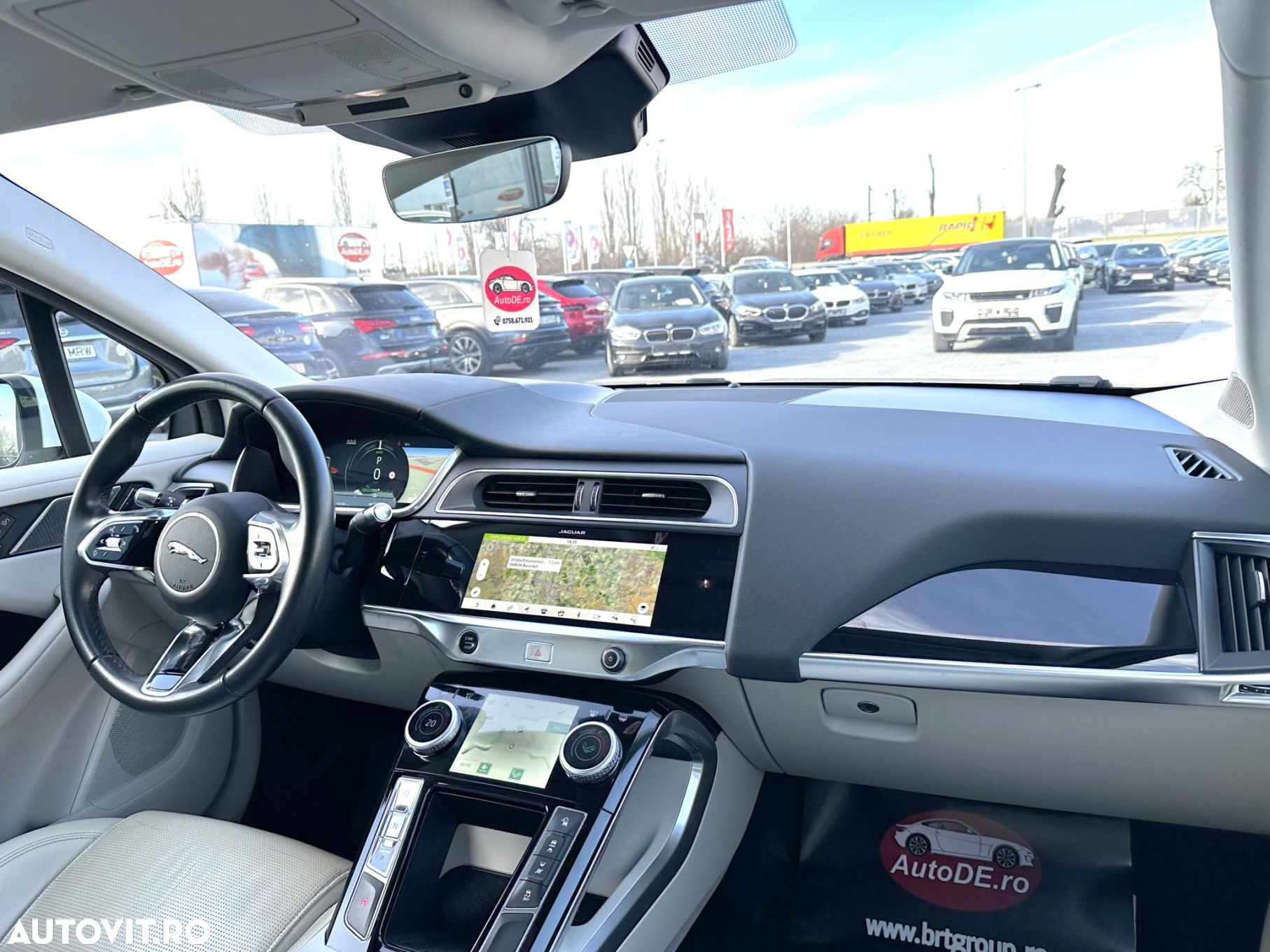 Jaguar I-Pace - 6