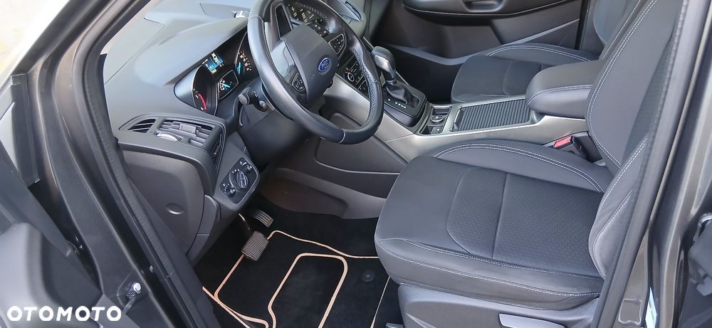 Ford Kuga 2.0 TDCi FWD Trend - 41