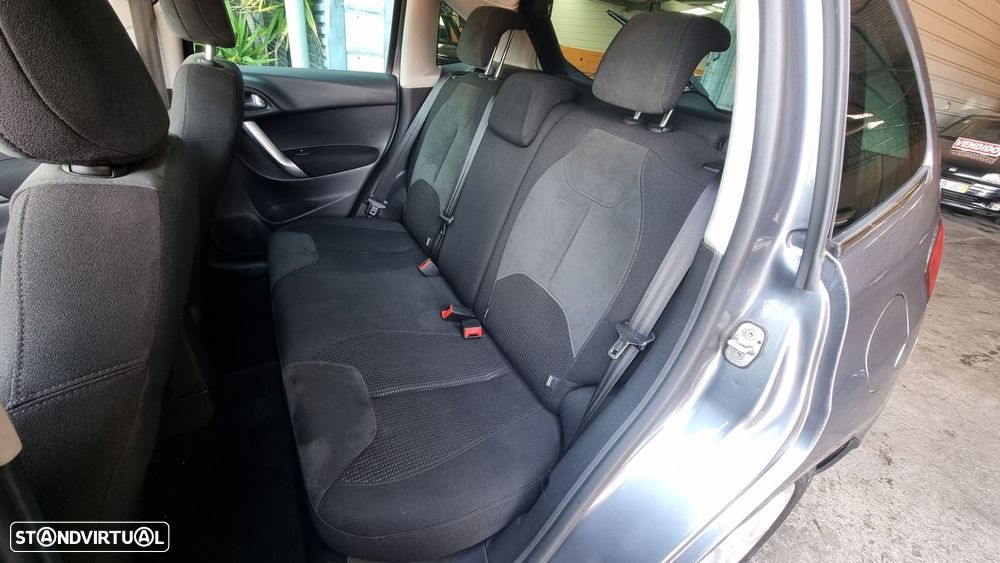 Citroën C3 1.4 HDi Exclusive - 5