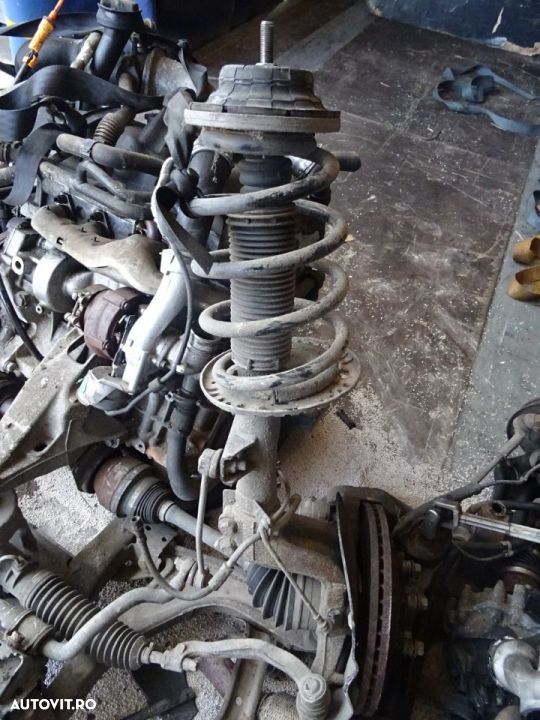 Arc cu telescop Volkswagen Transporter T5 2.5 TDI AXD 96 KW 130 CP din 2005 - 1