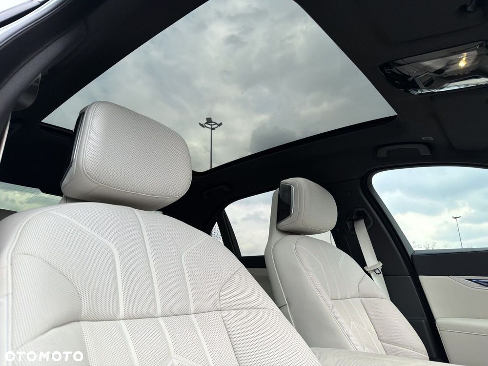 BMW Seria 7 - 15