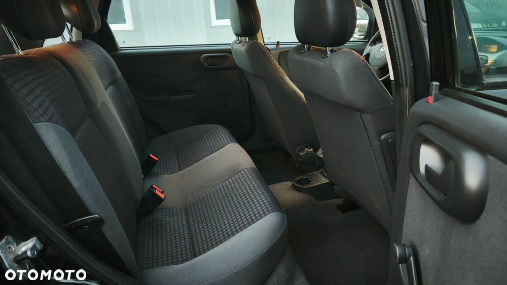 Opel Corsa 1.2 16V - 29