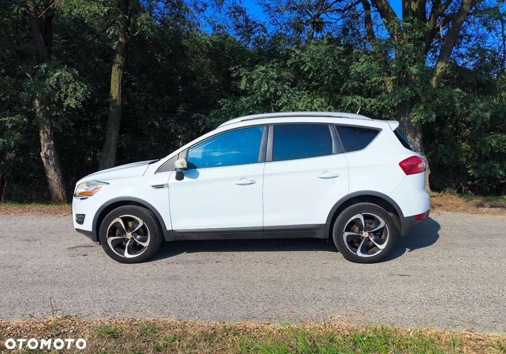 Ford Kuga - 4