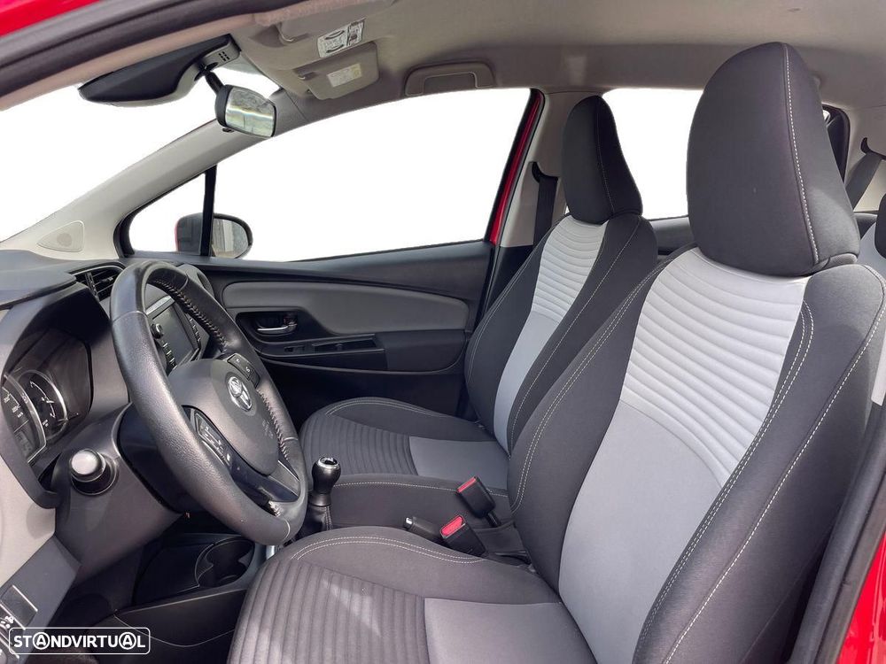 Toyota Yaris 1.0 VVT-i Comfort+P.Style - 13