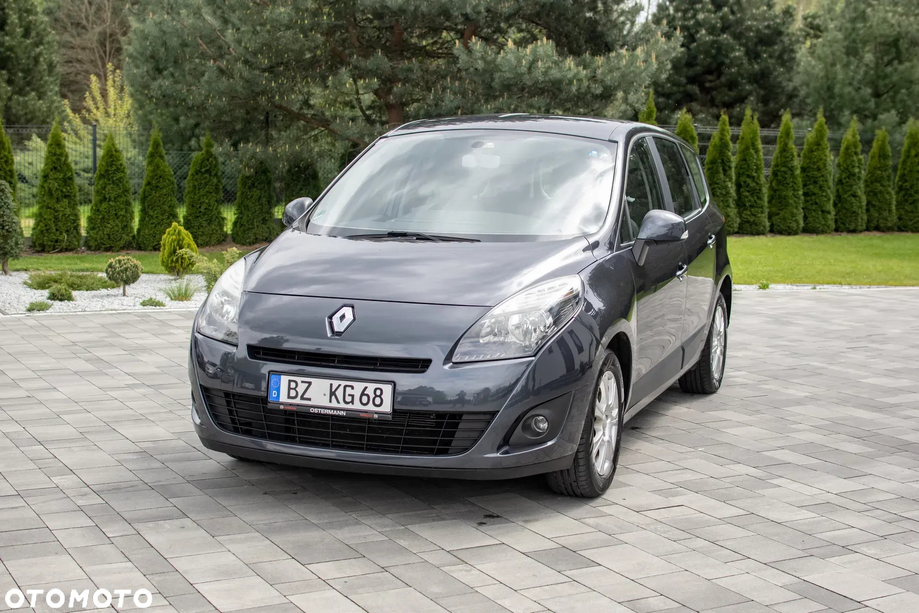 Renault Grand Scenic - 5