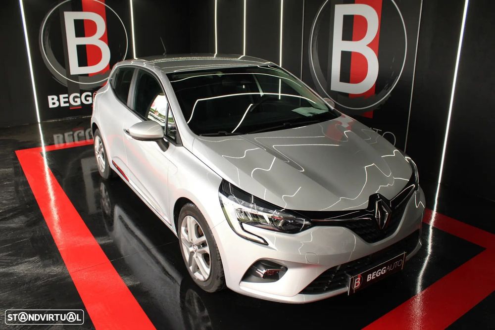 Renault Clio - 2