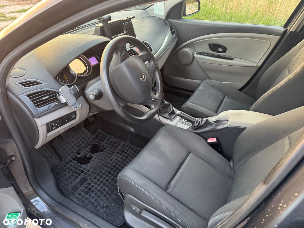 Renault Megane 1.6 16V Style Edition - 11