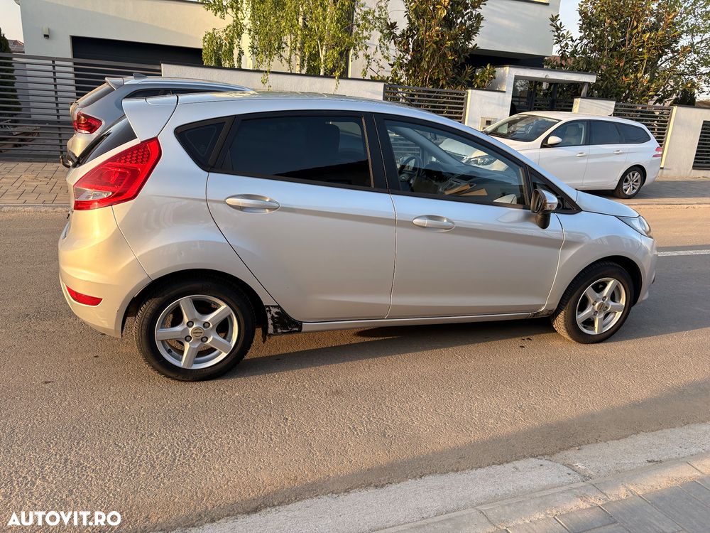 Ford Fiesta 1.6 TDCI Trend - 14