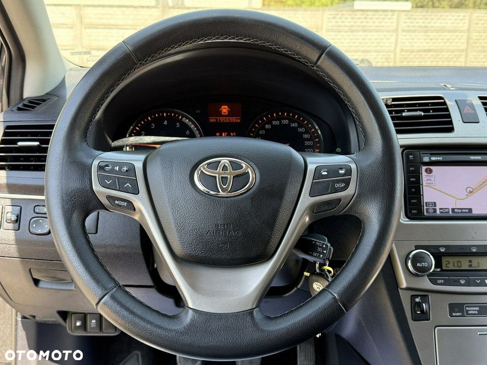 Toyota Avensis 1.8 Sol - 7