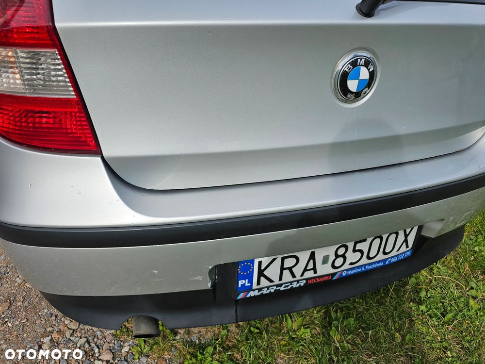 BMW Seria 1 116i - 11