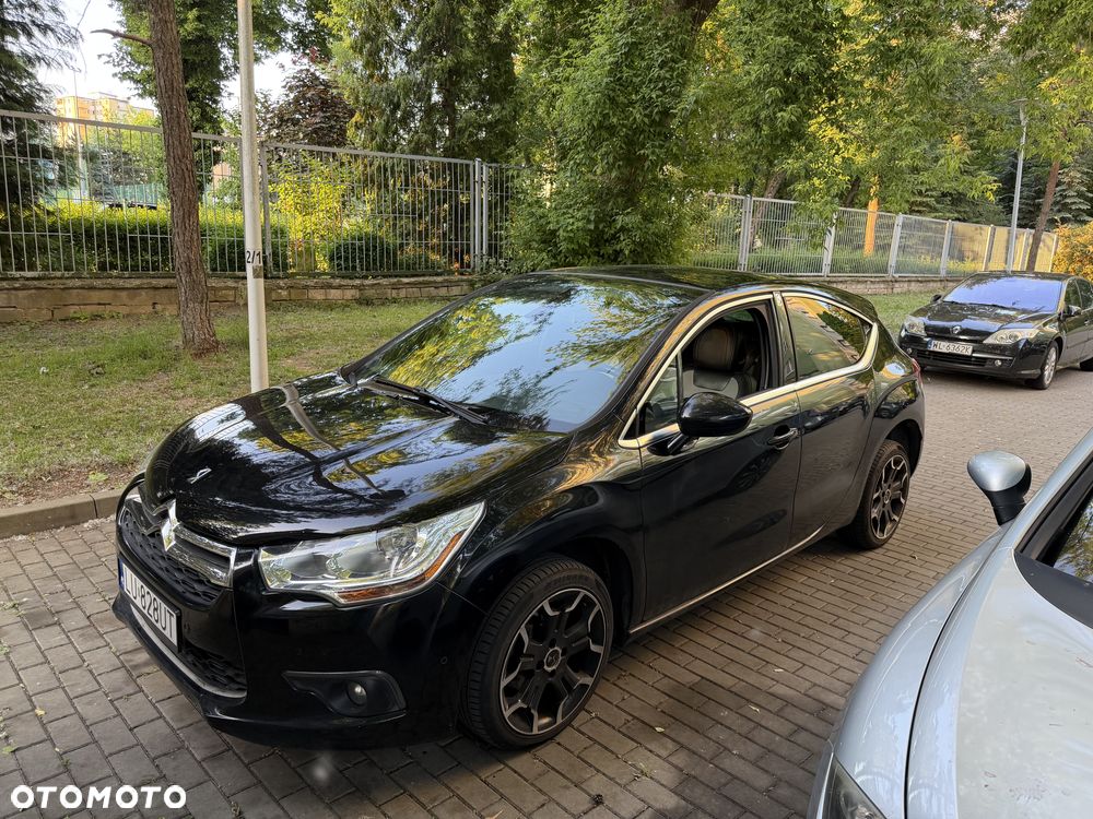 Citroën DS4 e-HDi 110 Chic - 3