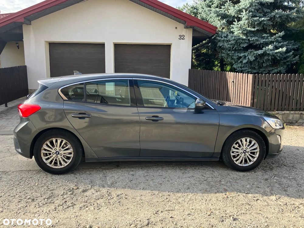 Ford Focus - 12