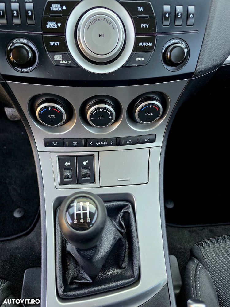 Mazda 3 - 18