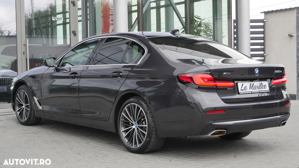 BMW Seria 5 530e xDrive AT PHEV - 9