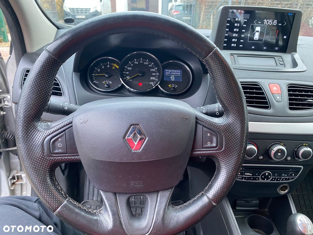 Renault Fluence 1.5 dCi Expression - 14