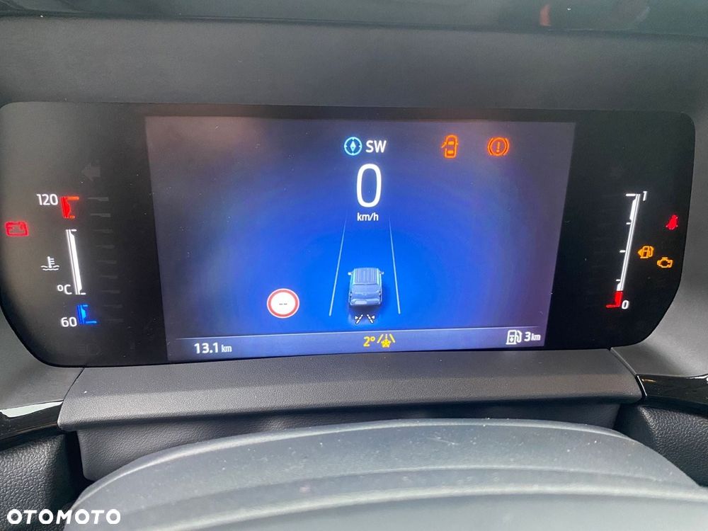 Ford Transit Courier - 12