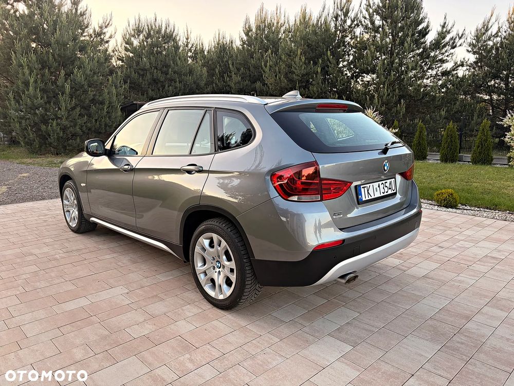 BMW X1 xDrive18d xLine - 13