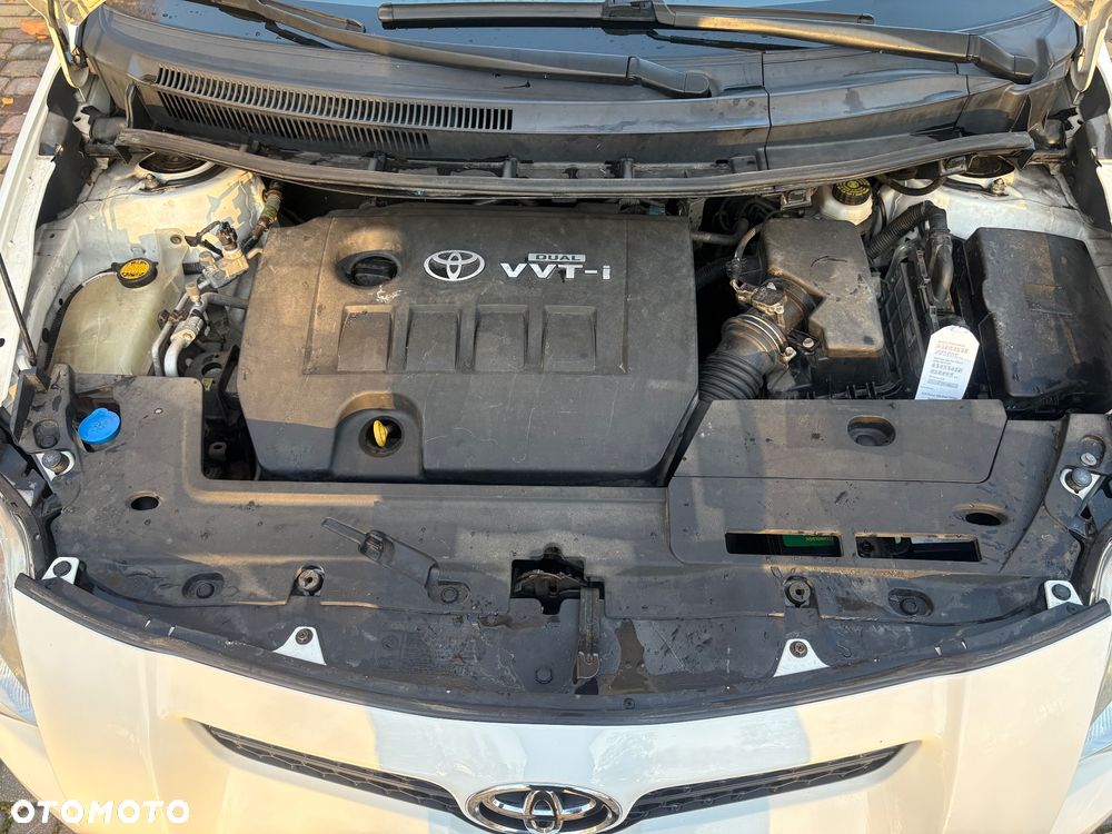 Toyota Auris 1.6 VVT-i Prestige - 11