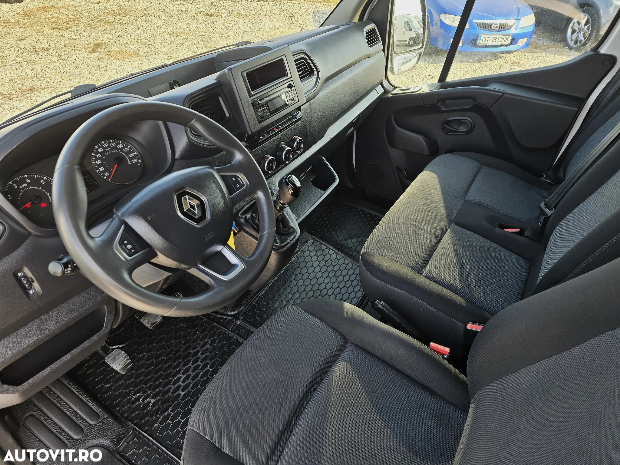 Renault New Master L2H2 - 17
