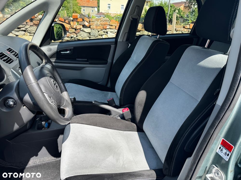 Suzuki SX4 1.6 VVT 4x4 Limited - 22