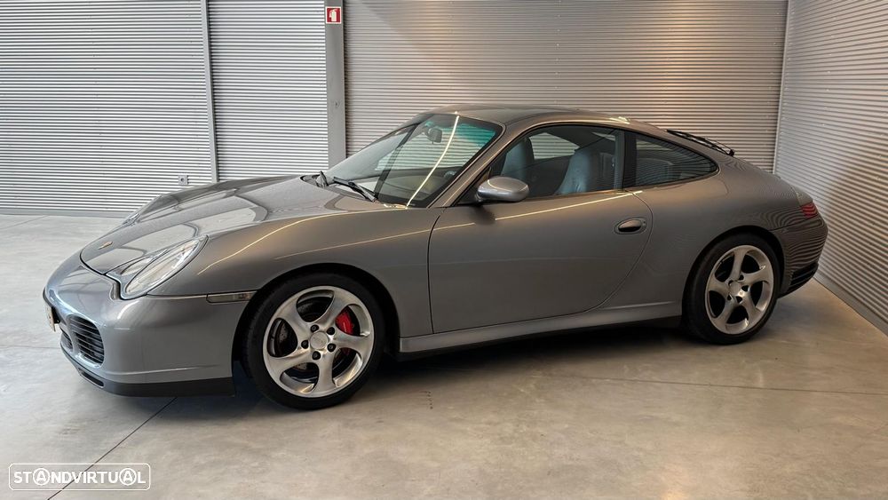 Porsche 911 (996) Carrera 4S - 2