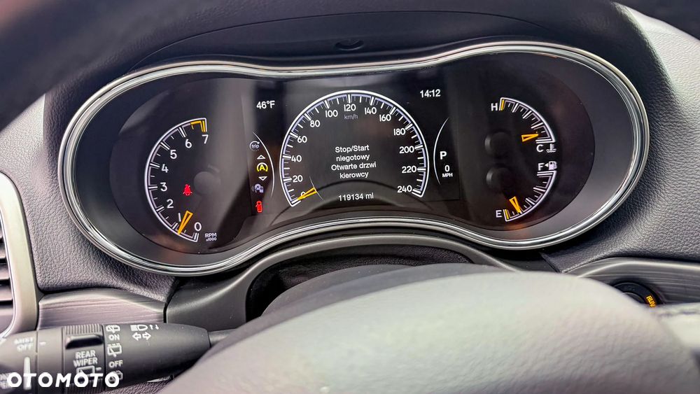 Jeep Grand Cherokee - 19