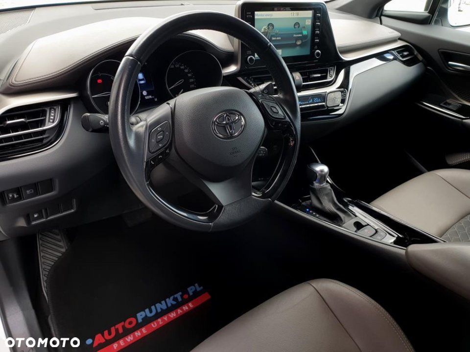 Toyota C-HR - 9