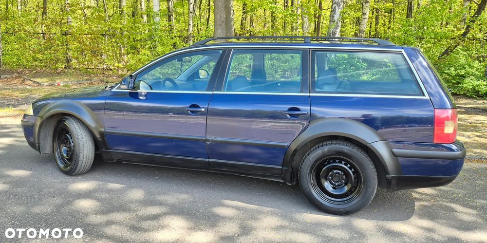 Volkswagen Passat 1.9 TDI Trendline - 6