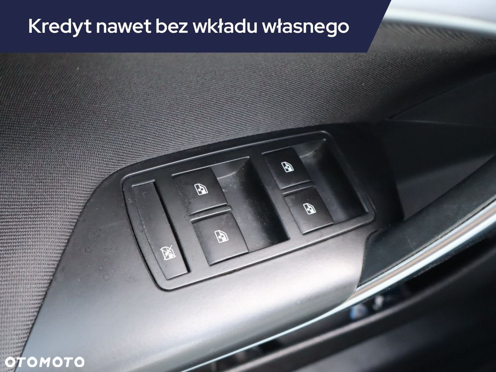 Opel Insignia - 15