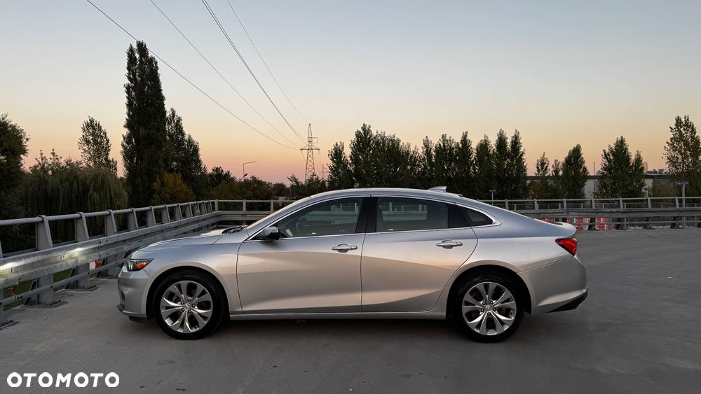 Chevrolet Malibu - 12