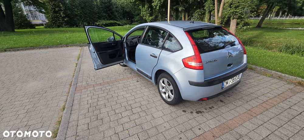 Citroën C4 1.6 HDi X - 13