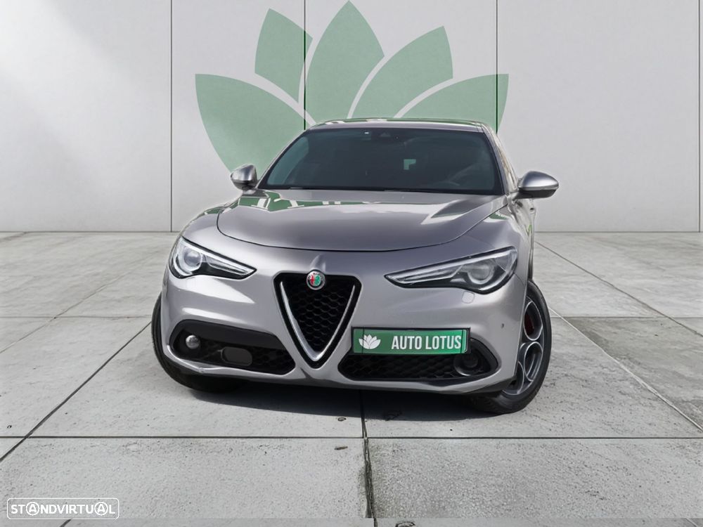 Alfa Romeo Stelvio 2.2 D Super AT8 - 1