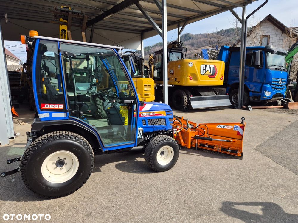 Kubota B2231 ISEKI 3267 JAK NOWY - 3