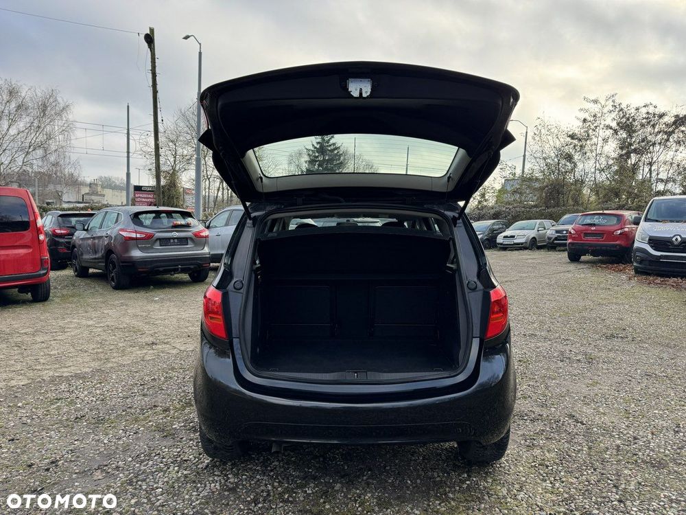 Opel Meriva - 38