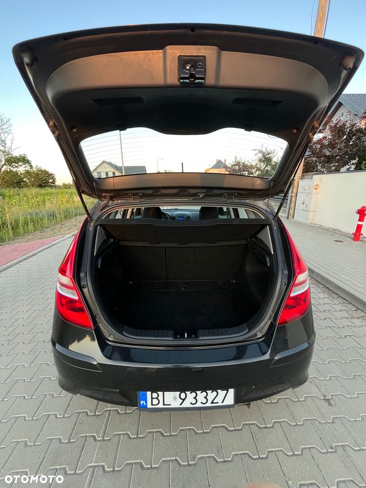 Hyundai i30 1.4 Blue Comfort - 9